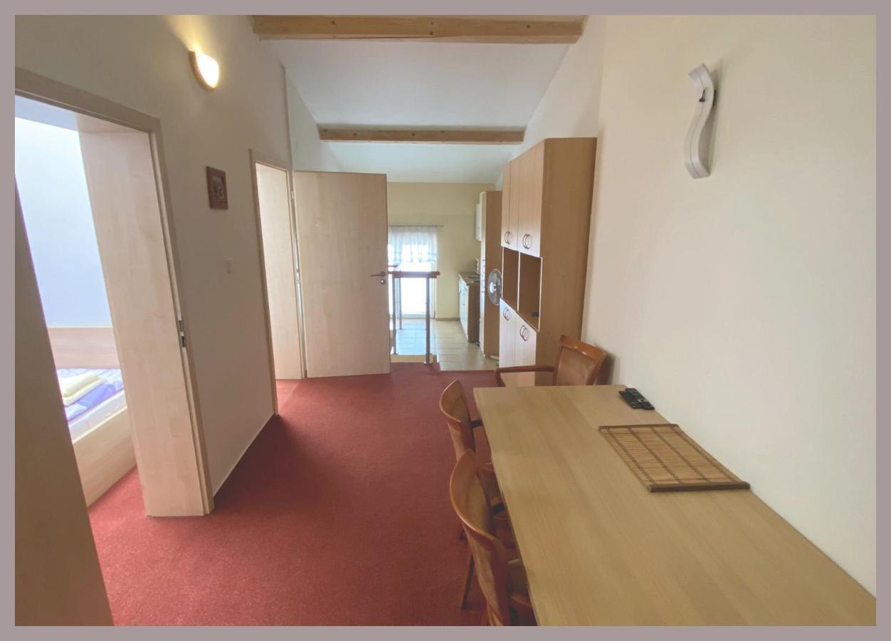 Apartmany Tiva Ostrawa Zewnętrze zdjęcie
