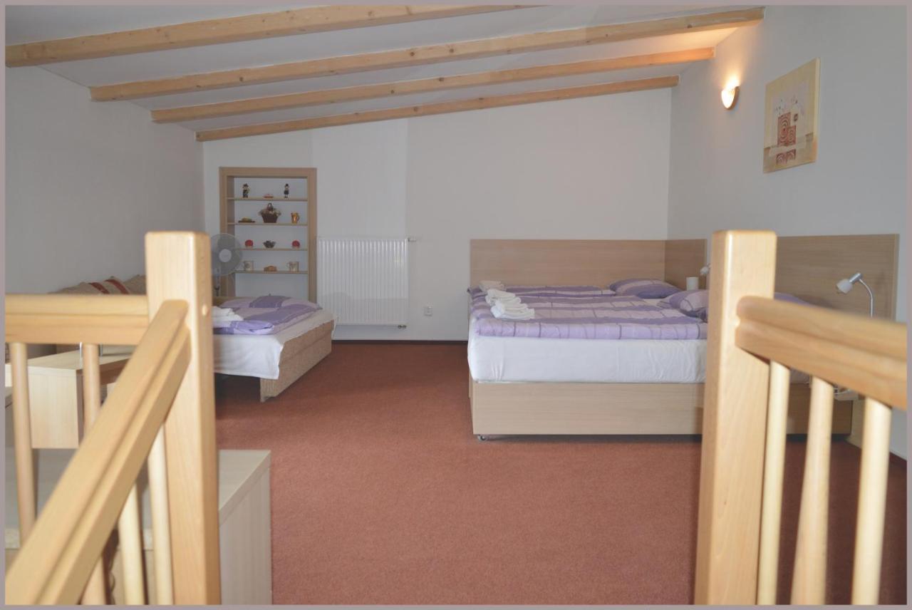 Apartmany Tiva Ostrawa Zewnętrze zdjęcie